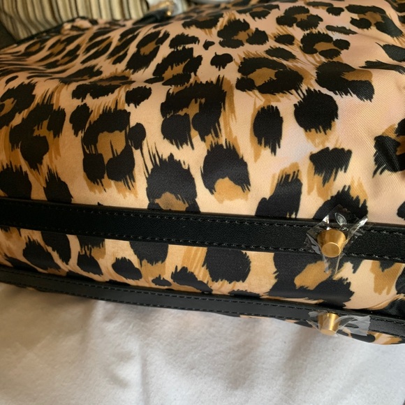 SOLD⛔️Authentic MOSCHINO leather/cotton cheetah print top zip tote/Crossbody - Picture 13 of 16